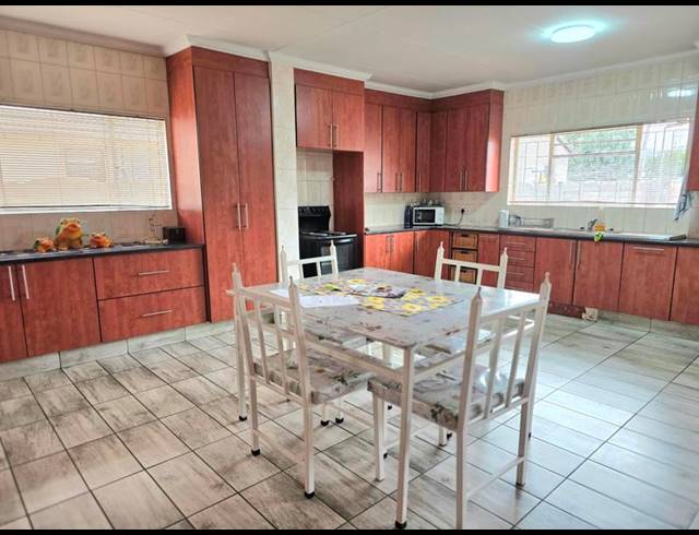 3 BEDROOM HOUSE FOR SALE IN KLIPPOORTJIE